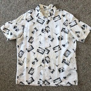 Tasso Elba Island Men’s Tropical Button Down Shirt